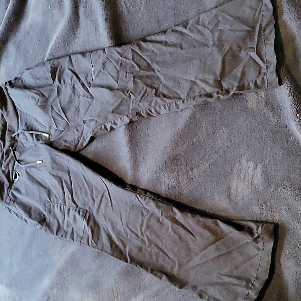 Jaanuu scrub pants